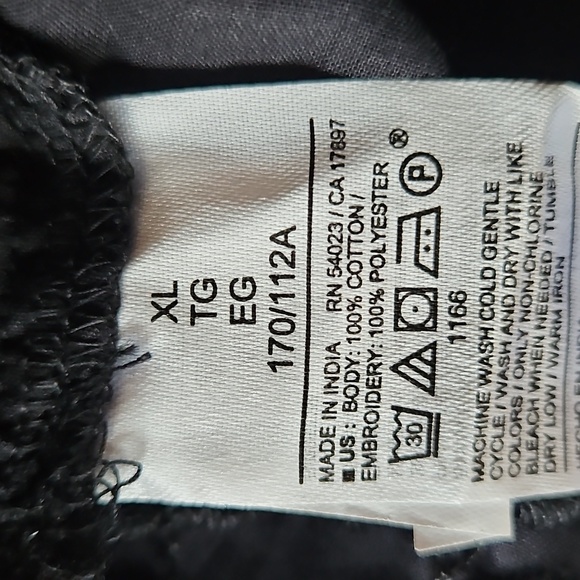 Old Navy Black Button Front Embroidered Cotton Blouse XL NWT - Picture 10 of 16